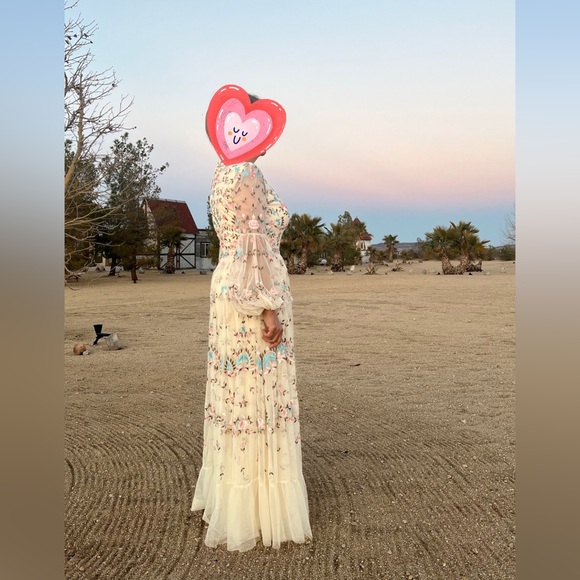 Mac Duggal EMBROIDERED BLOUSON SLEEVE GOWN | Size 2 - Picture 3 of 5